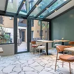 호텔 Montcalm 3*