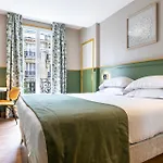 Montcalm 3*