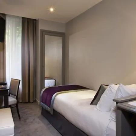 Montcalm Paris