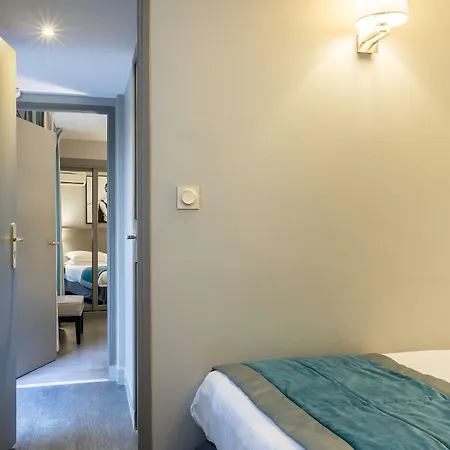 Ξενοδοχείο Montcalm 3*