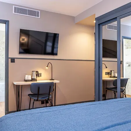 Montcalm 3* Παρίσι