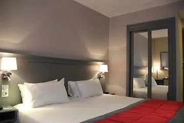 Hotell Montcalm 3*
