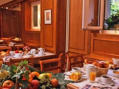 Hotell Montcalm 3*
