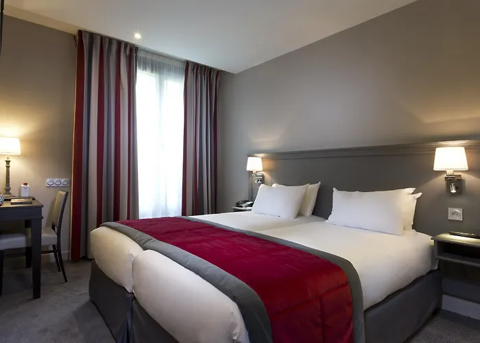 Montcalm Paris