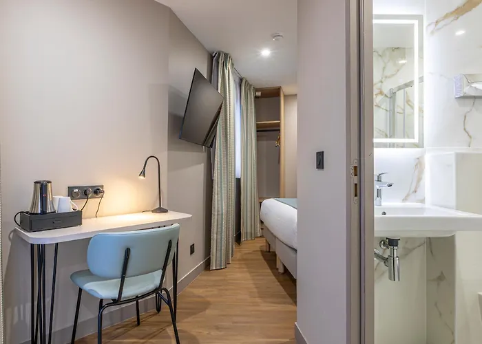 Montcalm Отель Париж
