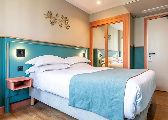 Montcalm Отель 3*