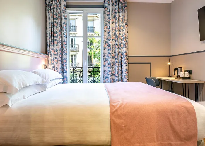 Montcalm Hotel