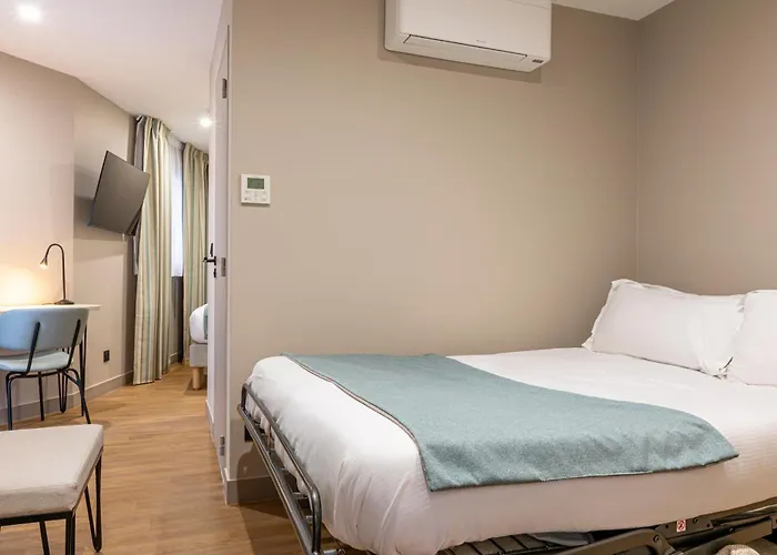 Montcalm 3* Parigi