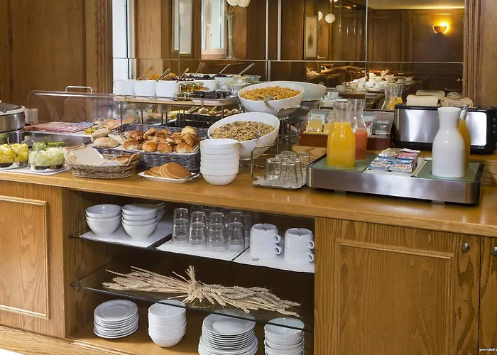 Montcalm 3*